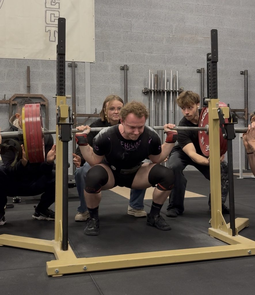 Screenshot Alexandre Simon, chiropracteur à blagnac, squat à l'entraînement